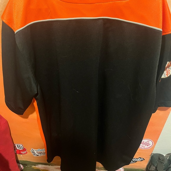 San Francisco Giants Jersey - Picture 6 of 7